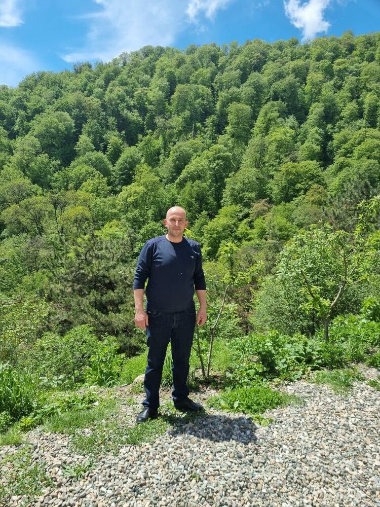  ,   David, 43 ,   ,   