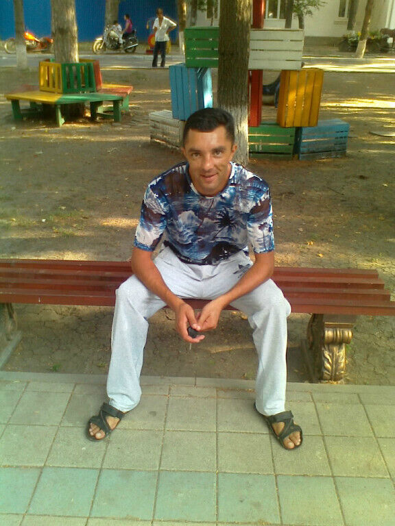  28374637  , 42 ,    