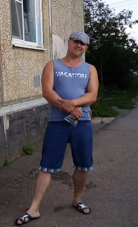  31367977  , 45 ,     