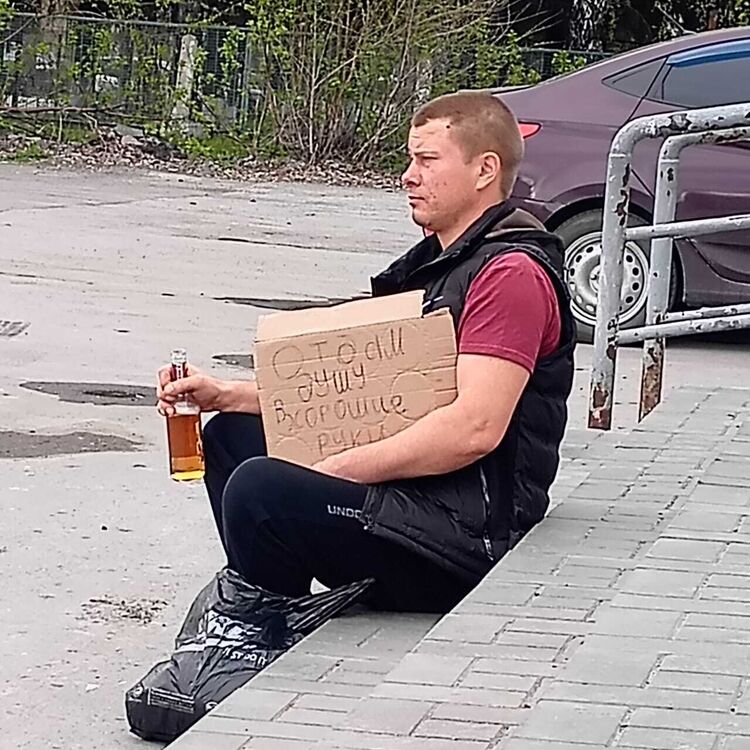  51590827  , 37 ,    