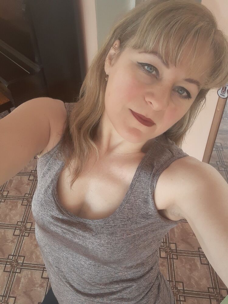  19832477  , 49 ,    