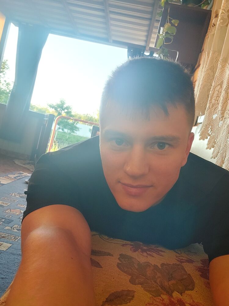  ,   Alex, 30 ,   ,   , c , 