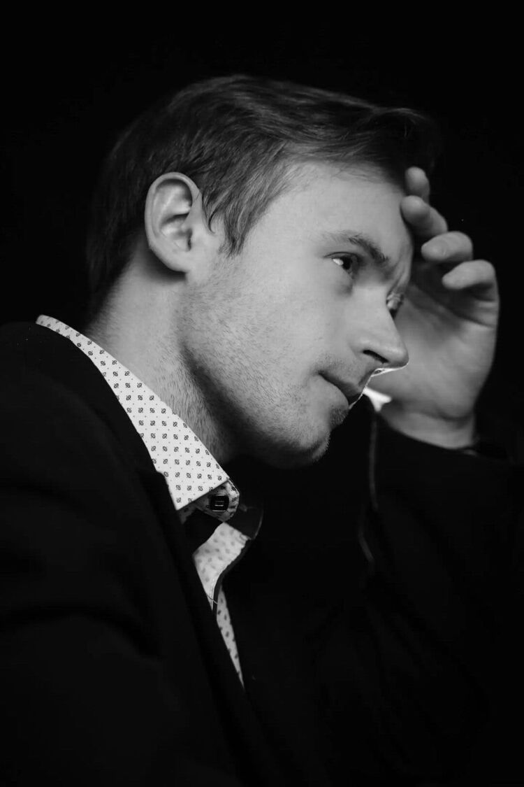  27919467  Evgeny, 28 ,    