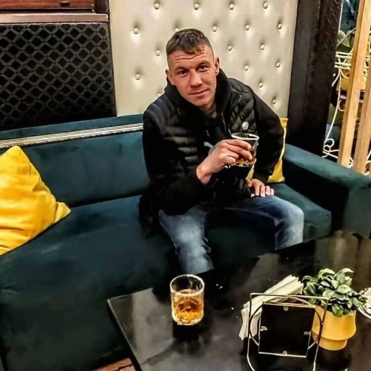  54748527  Berejan, 29 ,    Cerny Most