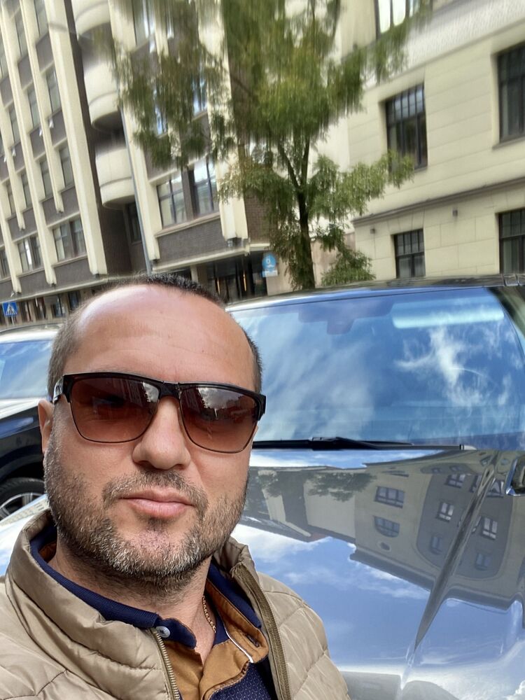 ���� 29916727 ������� Bob, 40 ���, ���� ���������� � ����