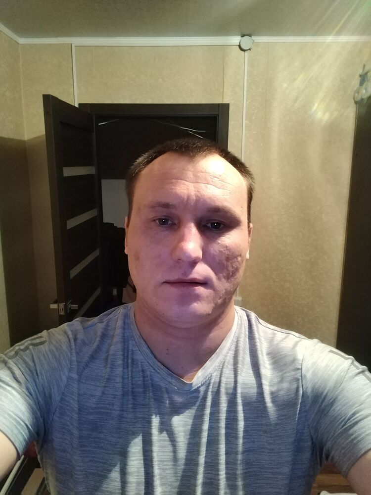  ,   Dron, 37 ,   ,   , c 