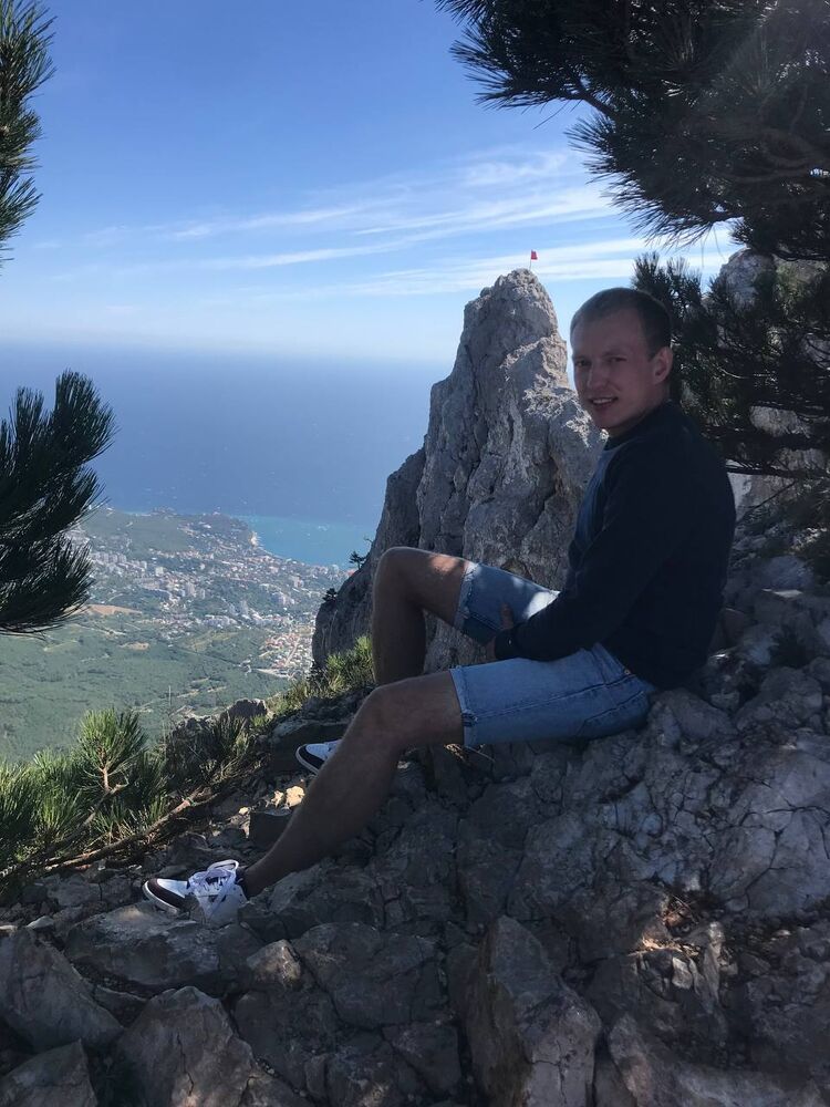  ,   Kirill, 40 ,   ,   
