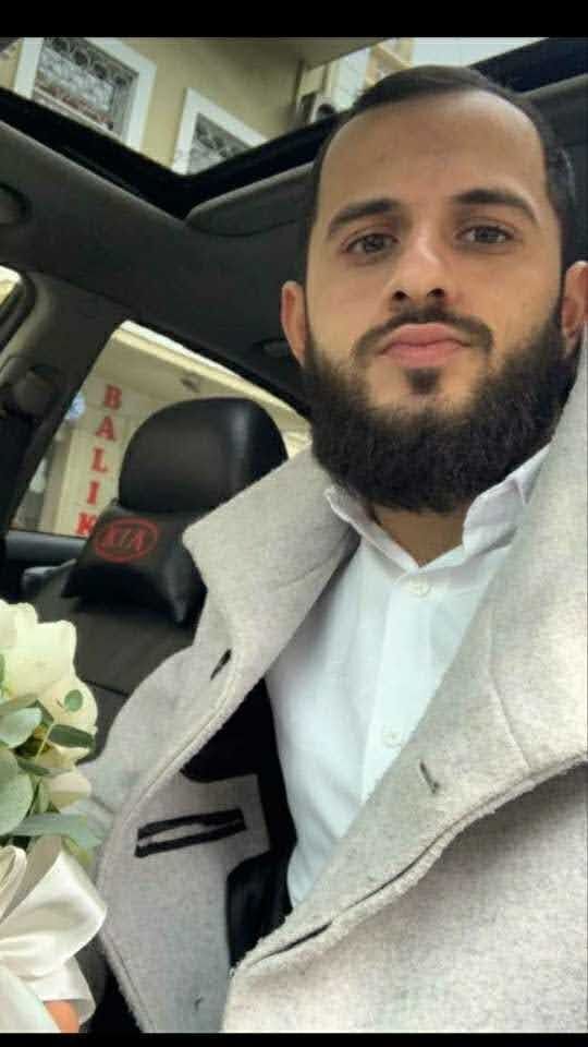  46269977  Farid, 35 ,    