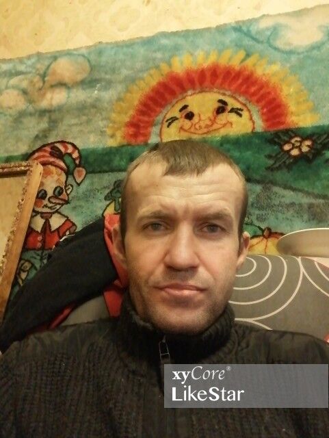  ,   Urij, 47 ,  