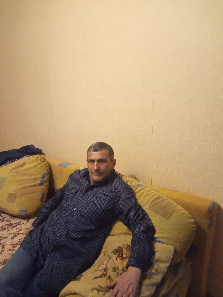  31457847  Vardan, 61 ,    