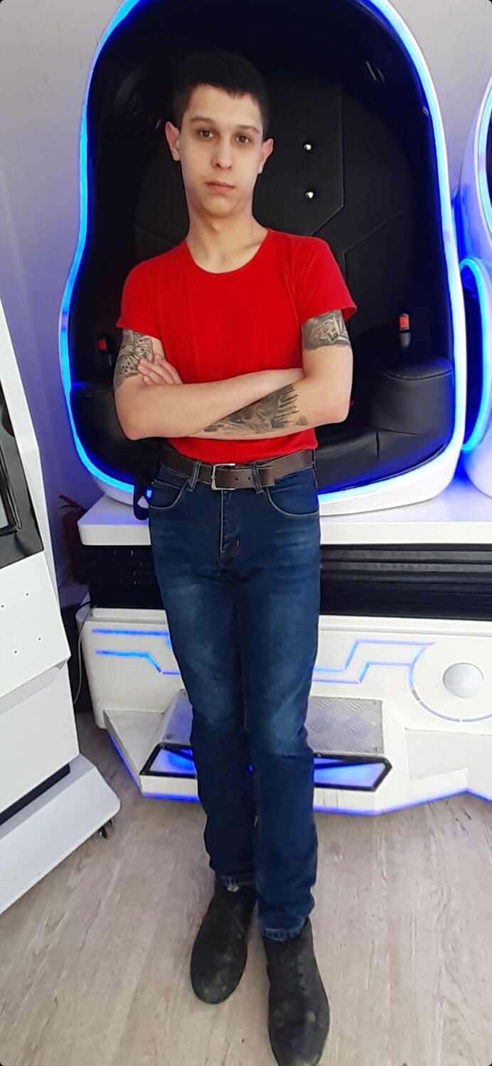  33469287  Vladimir, 22 ,    