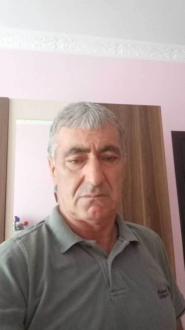  24749837  , 59 ,    