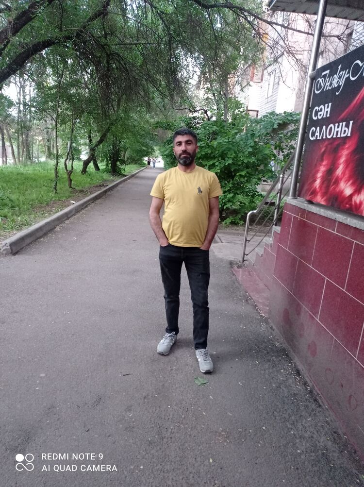  ,   Mehmet, 41 ,   ,   