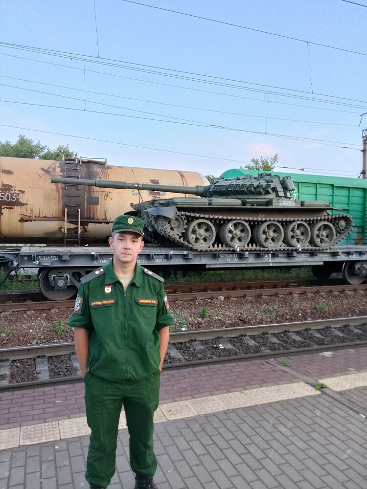  36523597  , 22 ,    