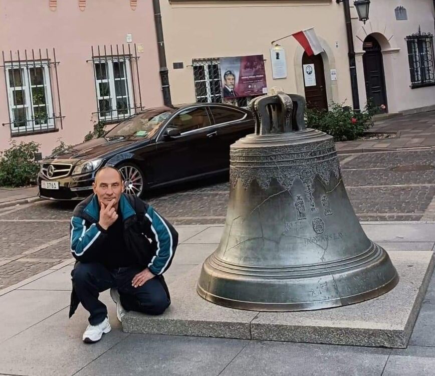  ,   Nik, 56 ,   ,   , c , 