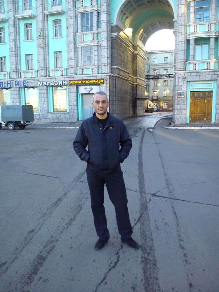  53331507  Mehman, 52 ,    