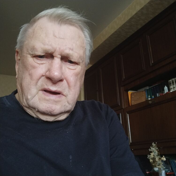  41936607  Aleks, 78 ,    