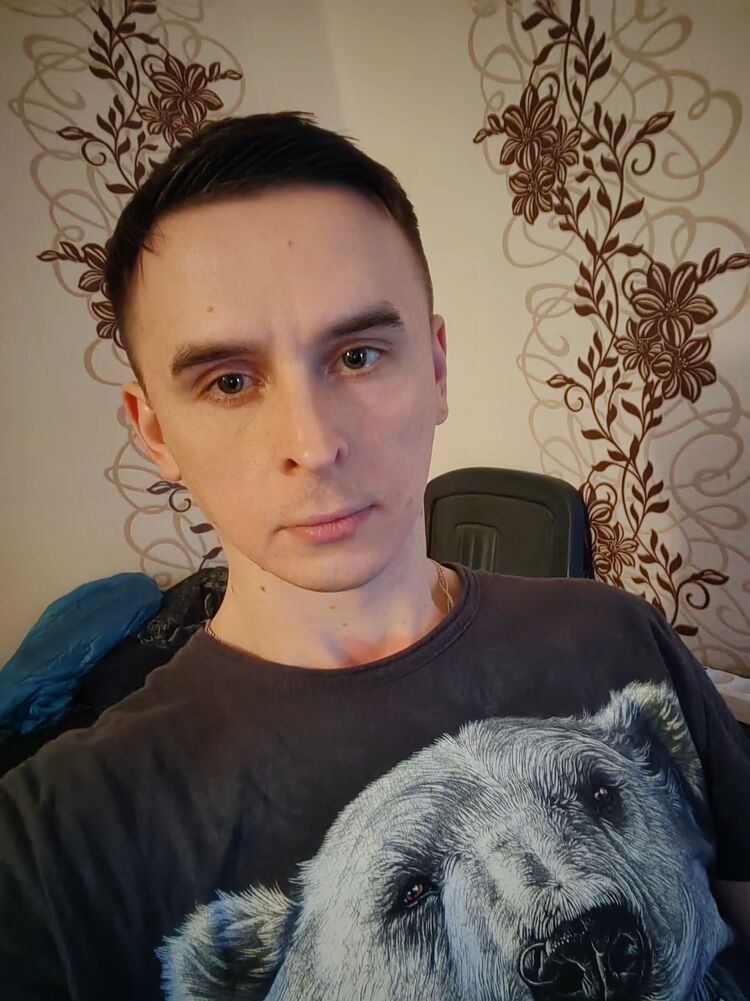  48690637  , 32 ,    