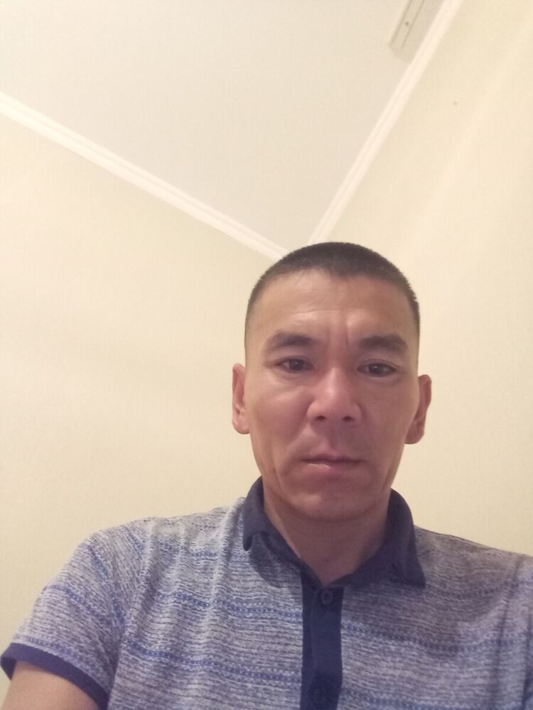  20302477  , 35 ,    
