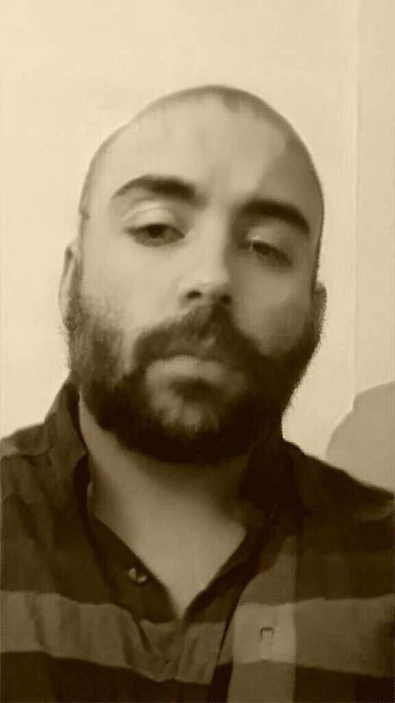  37078217  , 28 ,    