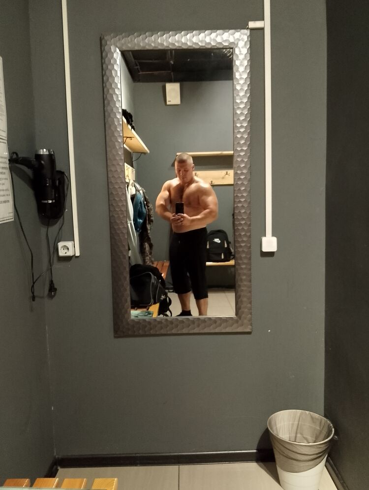  47028217  , 37 ,    