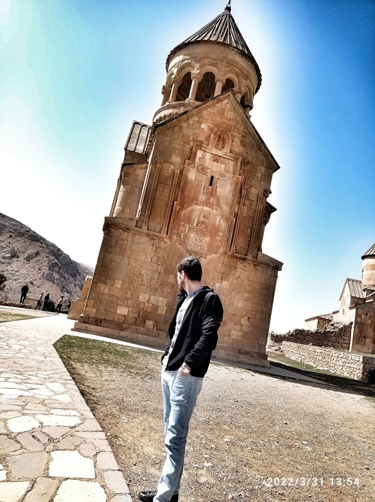  34206407  Narek, 27 ,    