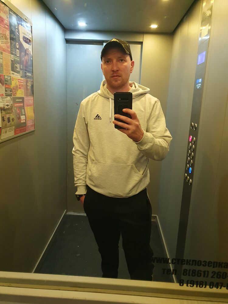  49939337  , 35 ,    