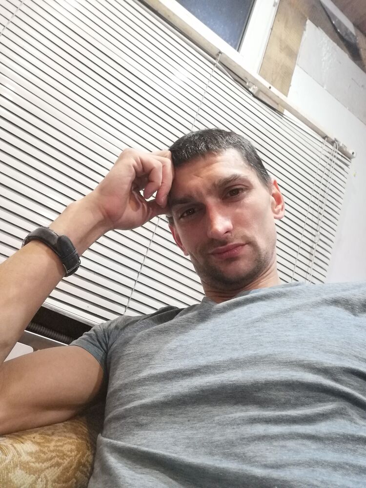  43707677  , 34 ,    