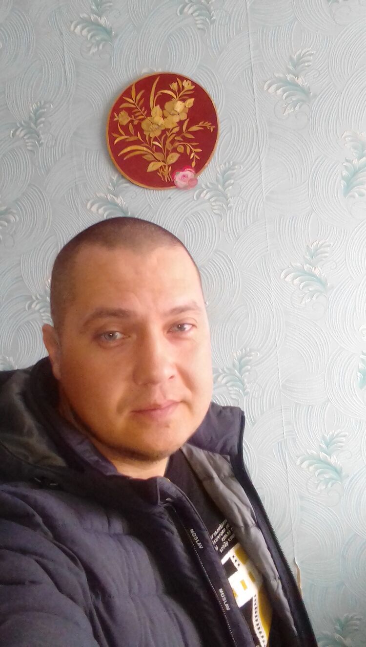  38810907  , 42 ,    