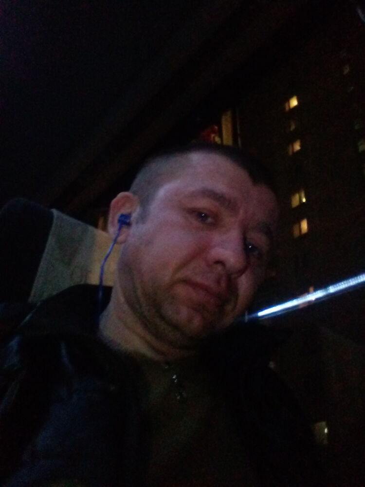  19592377  Sergey, 44 ,    
