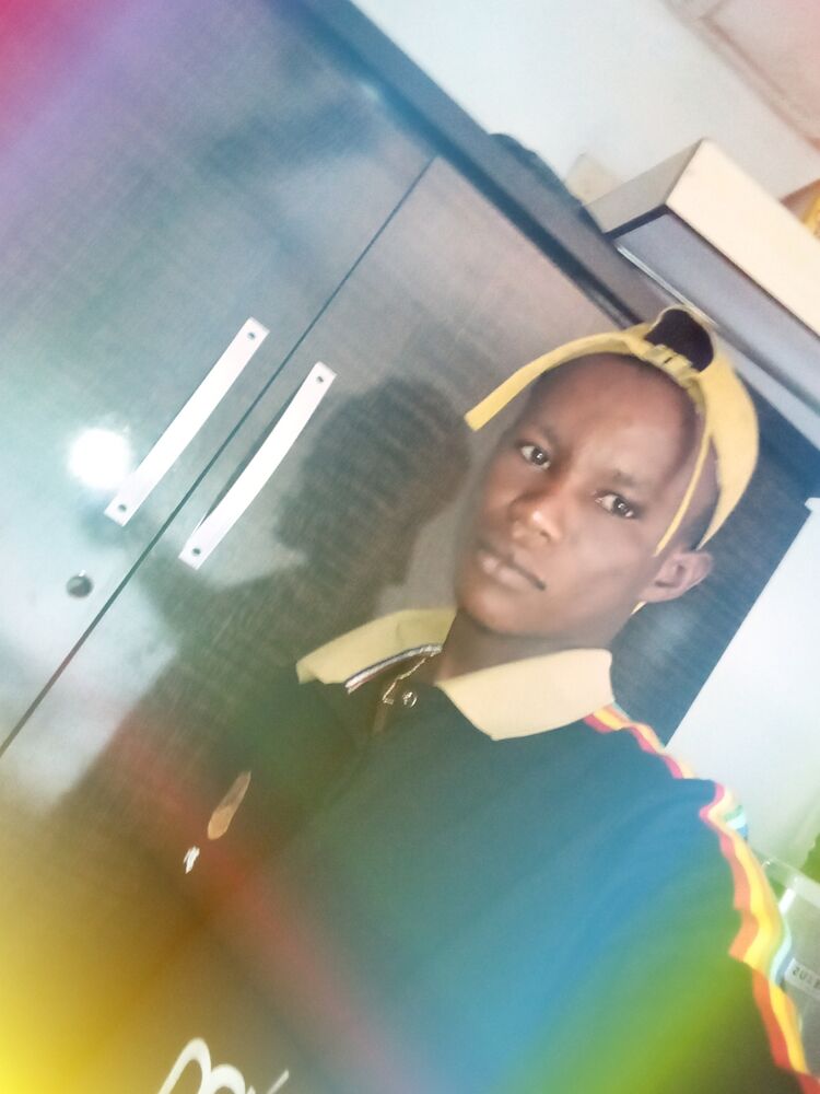  24998857  Dave, 40 ,    Lagos