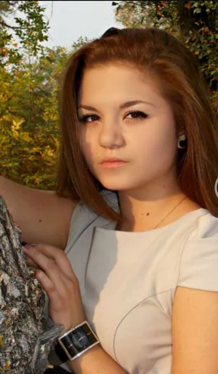  37475927  Vika, 24 ,    --