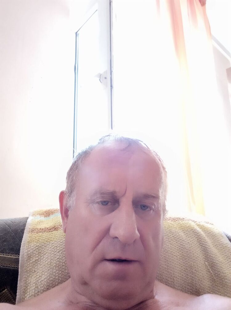  23368987  , 65 ,    