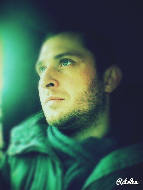  5605217  Viktor, 38 ,    