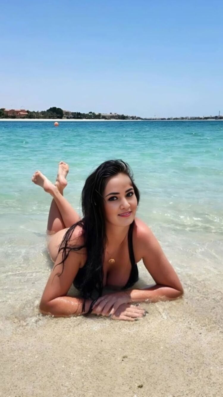  ,   , 32 ,   c 