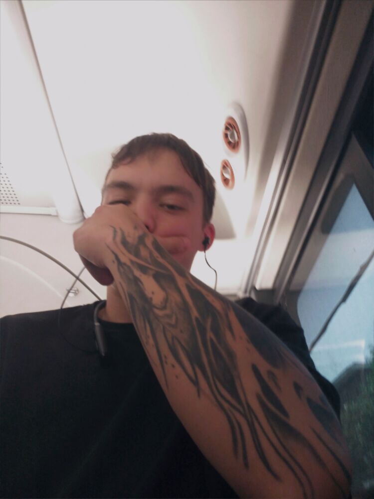  47472037  , 25 ,    