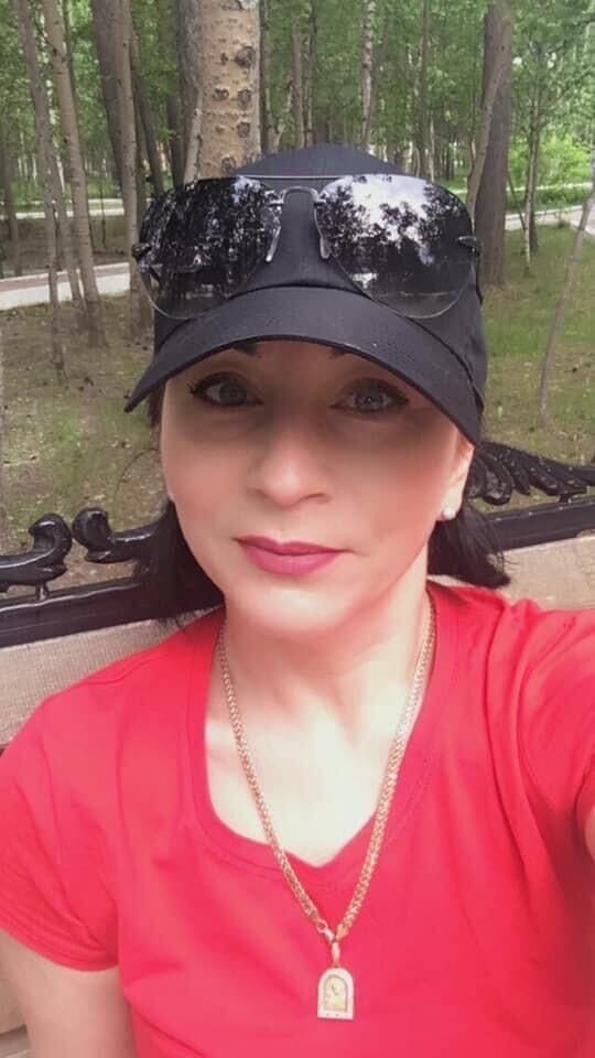  ,   Natalij, 49 ,   