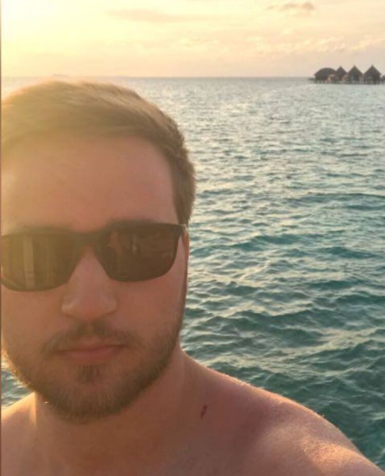  ,   Edd, 33 ,   ,   , c 