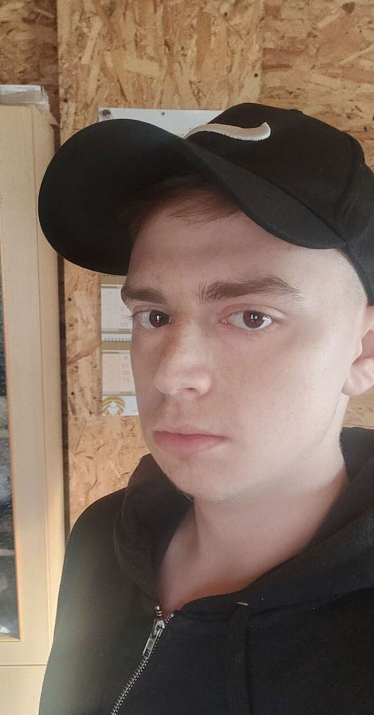  46686497  , 22 ,    