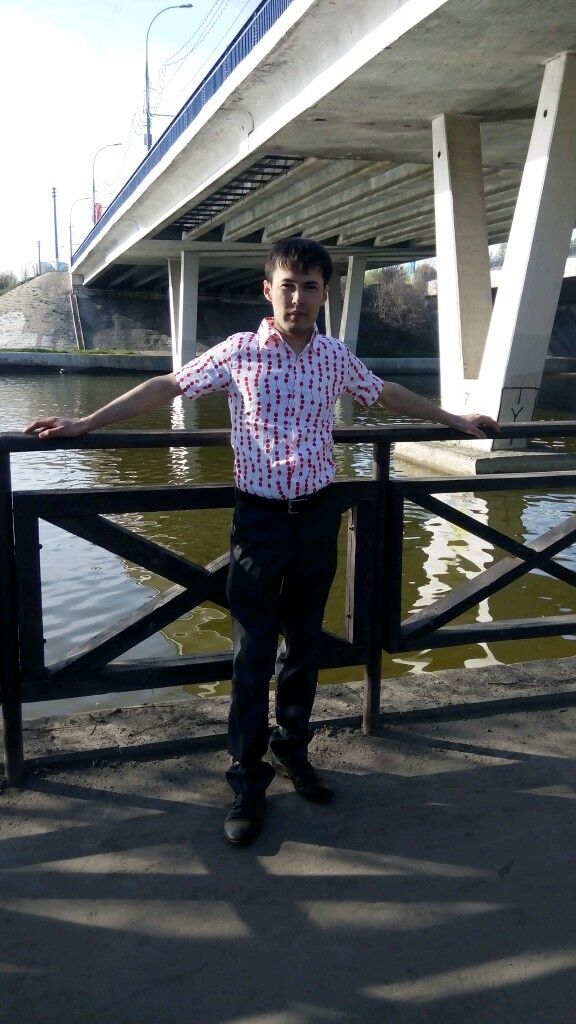  6198347  Oyatillo, 29 ,    