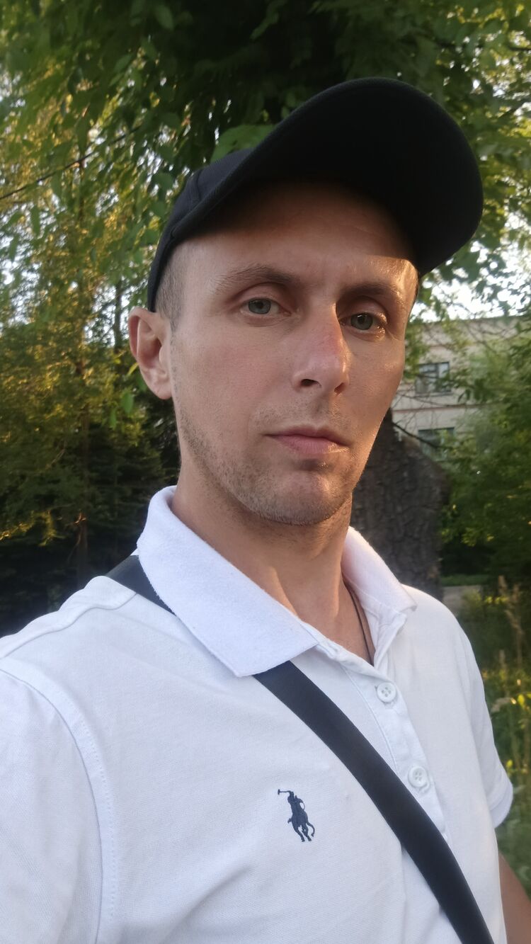  52985407  , 35 ,    