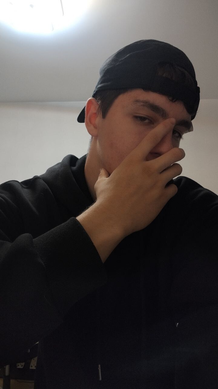  53321437  Alihan, 18 ,    