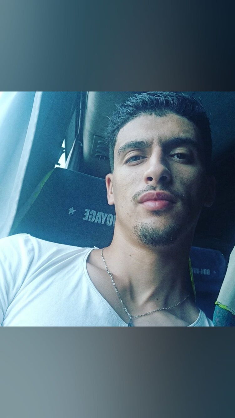  ,   Nizar, 27 ,   ,   