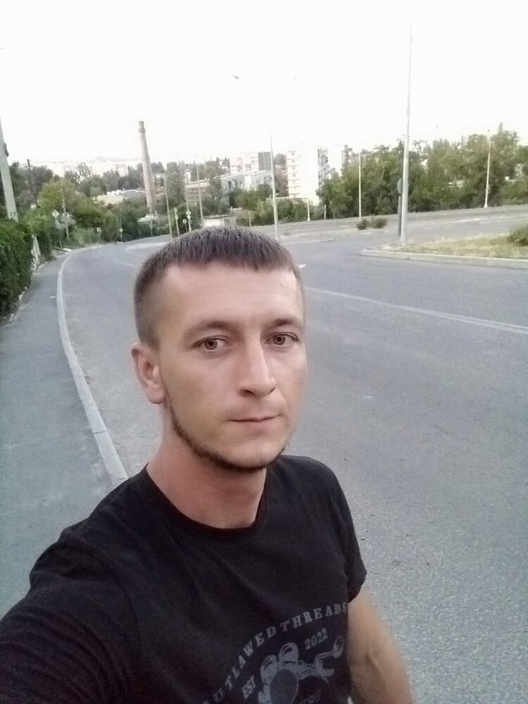  44220277  , 32 ,    