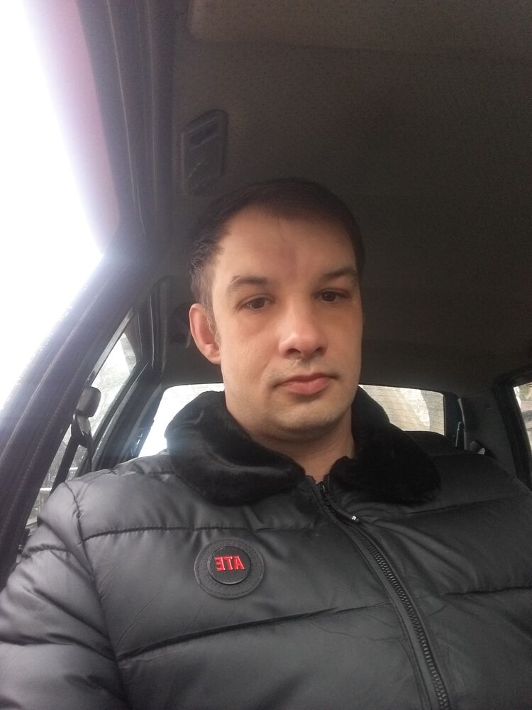  33273507  , 35 ,    