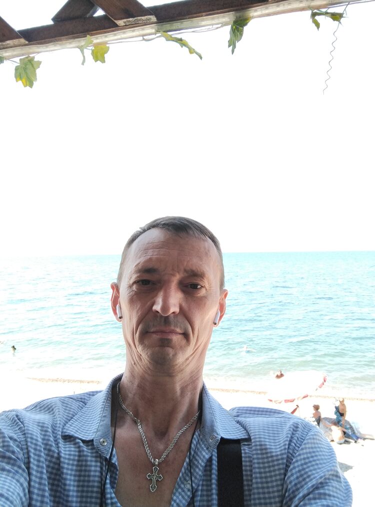  46040787  , 48 ,    