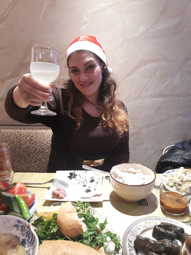  11138767  Anna, 40 ,    