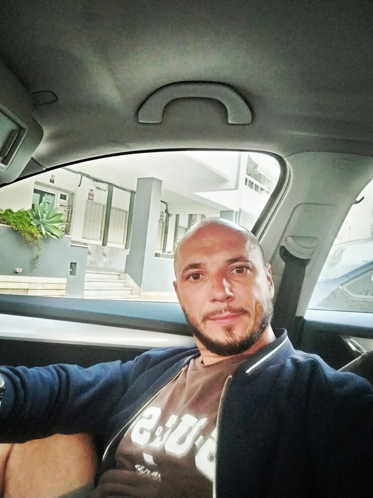  46280357  Igor, 37 ,    
