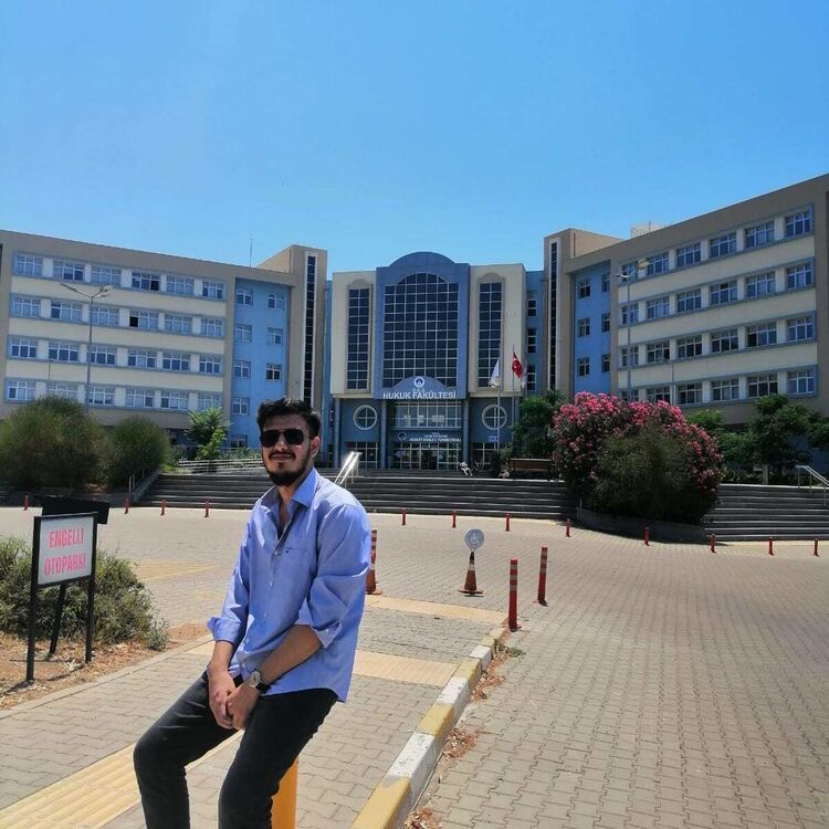  31329967  Mehmet Akif, 25 ,    