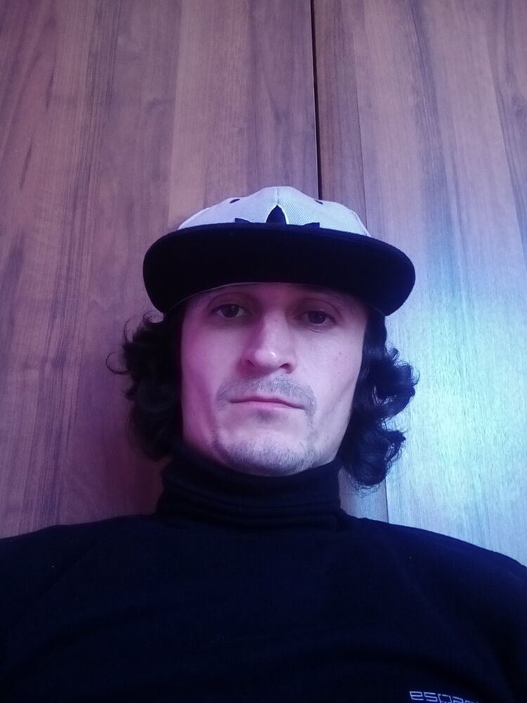  9496727  , 34 ,    